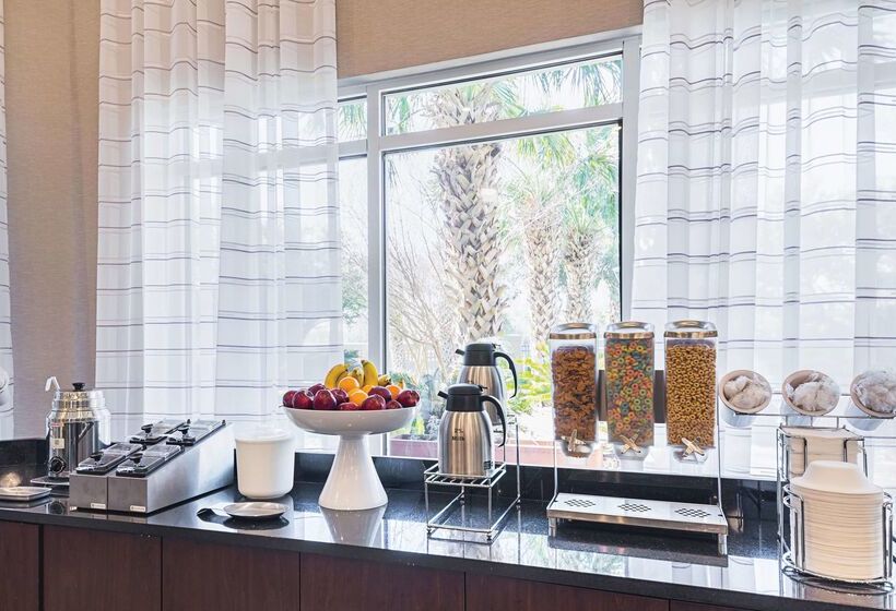 فندق La Quinta By Wyndham Austin Airport