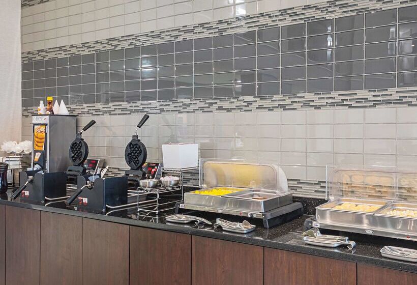 فندق La Quinta By Wyndham Austin Airport