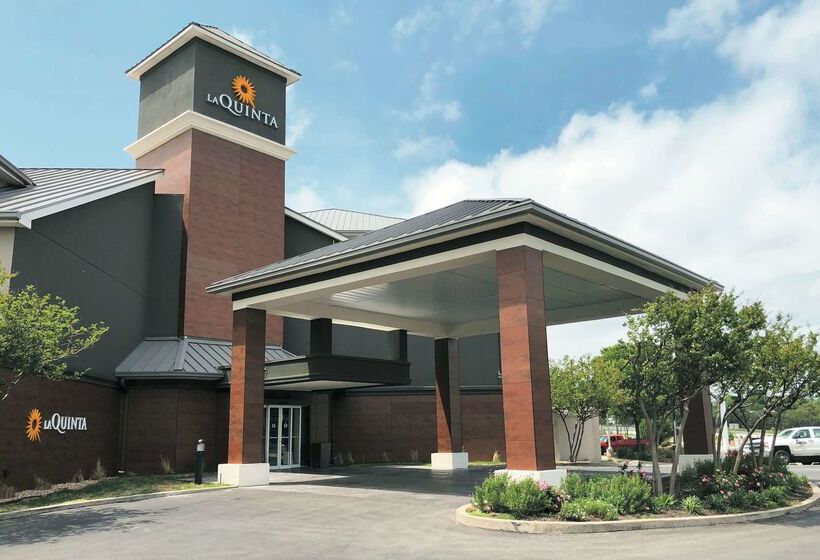 فندق La Quinta By Wyndham Austin Airport