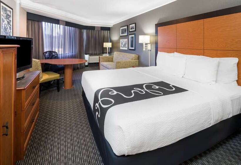 호텔 La Quinta By Wyndham Buena Park