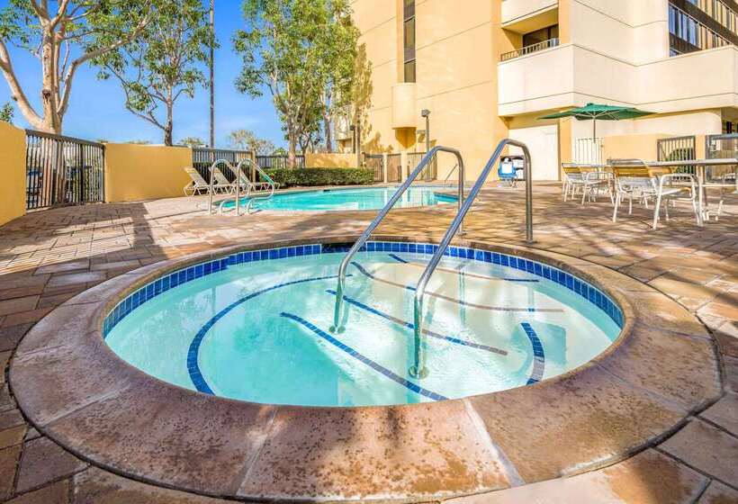 호텔 La Quinta By Wyndham Buena Park