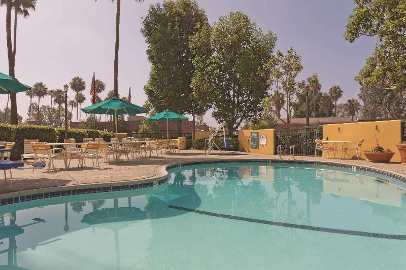 호텔 La Quinta By Wyndham Buena Park