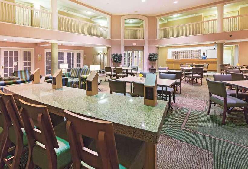 בית מלון כפרי La Quinta By Wyndham Dallas Dfw Airport North