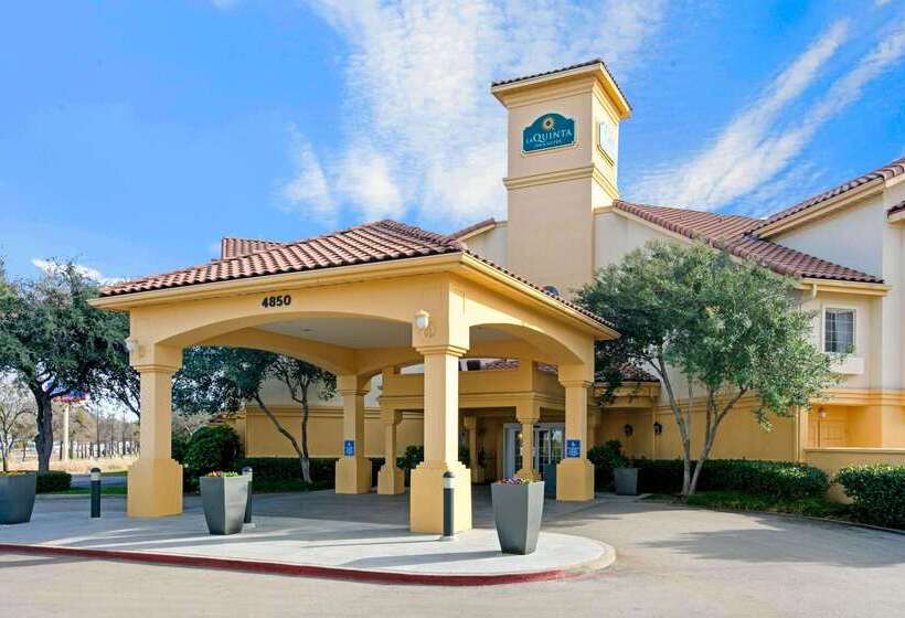 בית מלון כפרי La Quinta By Wyndham Dallas Dfw Airport North