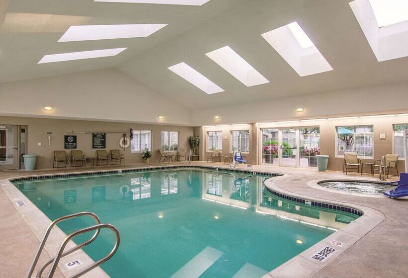 호텔 La Quinta By Wyndham Denver Airport Dia