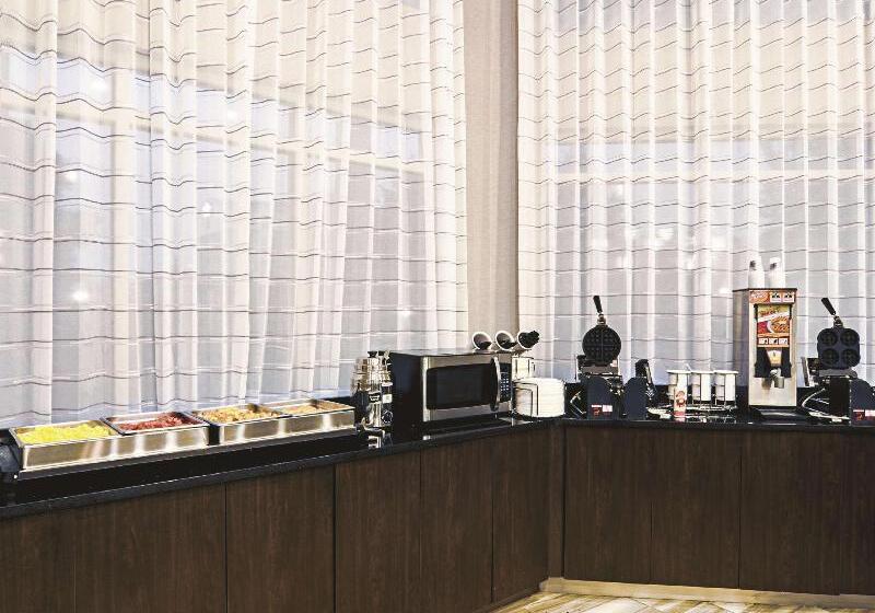 호텔 La Quinta By Wyndham Denver Airport Dia