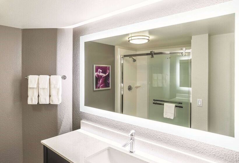 هتل La Quinta By Wyndham Flagstaff