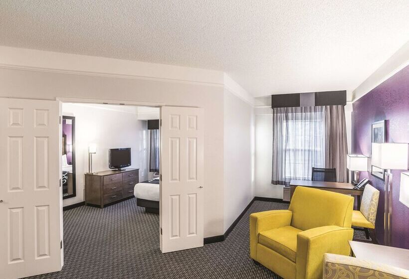 هتل La Quinta By Wyndham Flagstaff