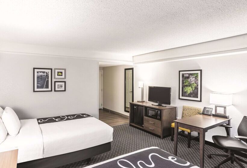 هتل La Quinta By Wyndham Flagstaff