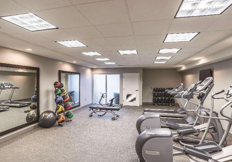 هتل La Quinta By Wyndham Flagstaff