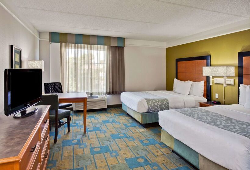 호텔 La Quinta By Wyndham Ft. Lauderdale Airport