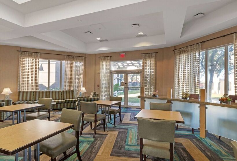 호텔 La Quinta By Wyndham Ft. Lauderdale Airport