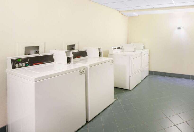 酒店 La Quinta By Wyndham Houston Galleria Area