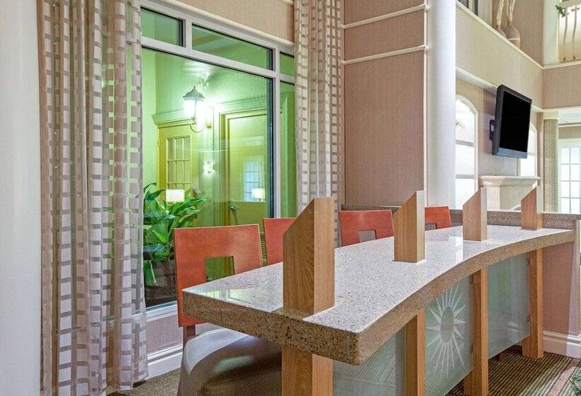 酒店 La Quinta By Wyndham Houston Galleria Area