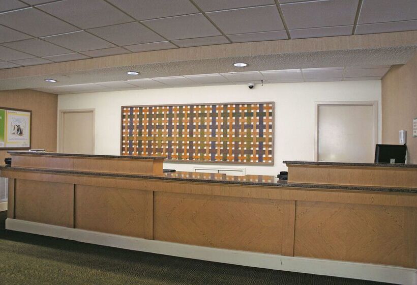 酒店 La Quinta By Wyndham Houston Stafford Sugarland