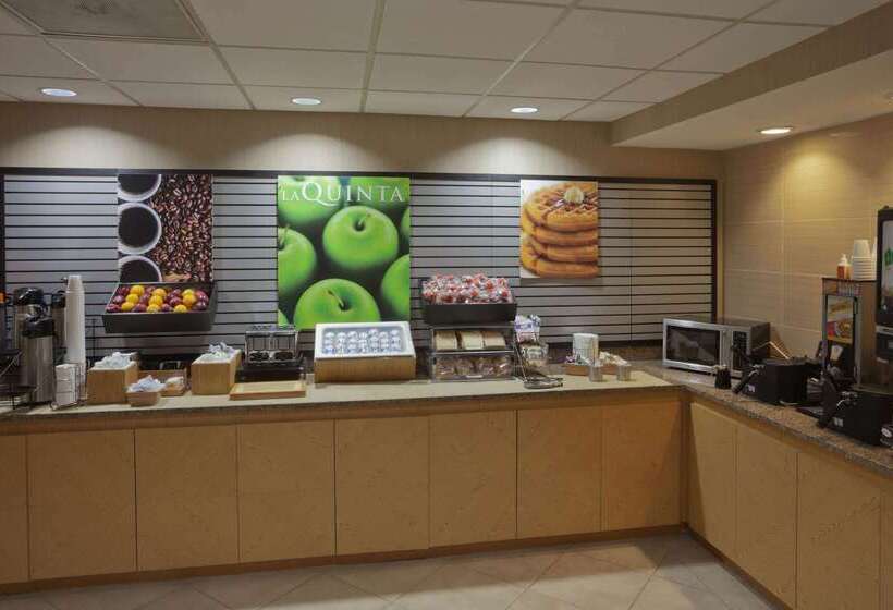 酒店 La Quinta By Wyndham Houston Stafford Sugarland