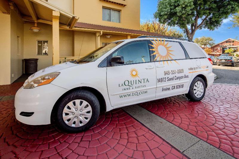 فندق La Quinta Inn & Suites By Wyndham Irvine Spectrum