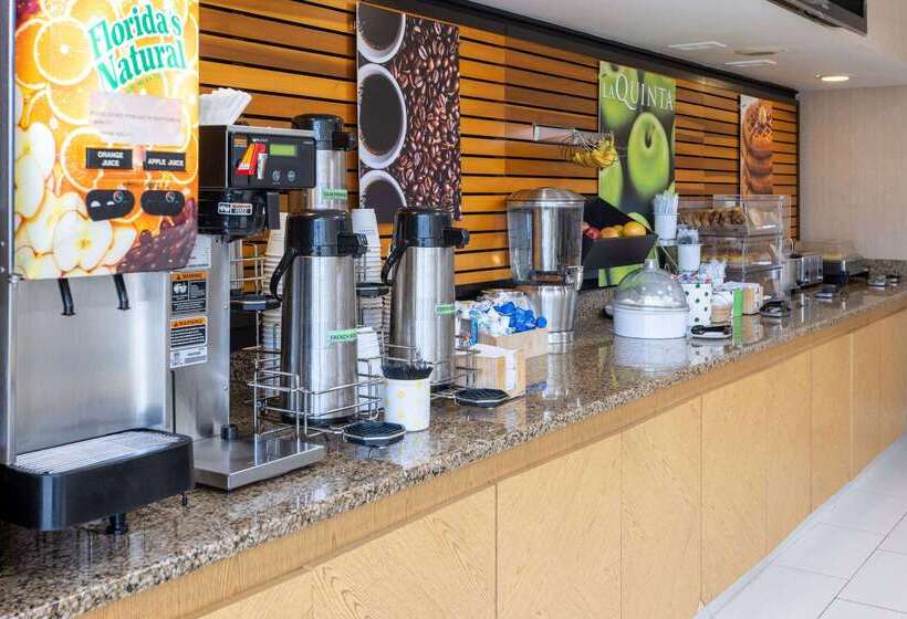 فندق La Quinta Inn & Suites By Wyndham Kingsport Tricities Airport