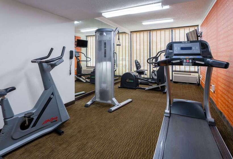 فندق La Quinta Inn & Suites By Wyndham Kingsport Tricities Airport