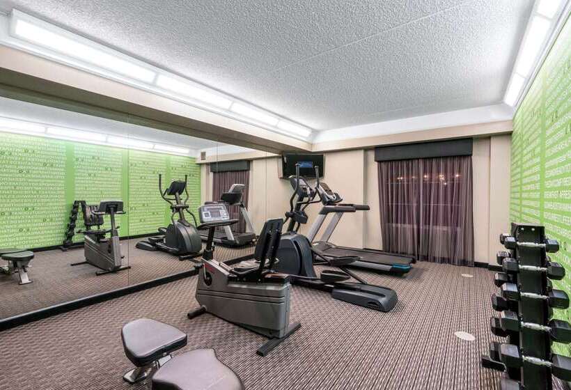 هتل La Quinta By Wyndham Mesa Superstition Springs