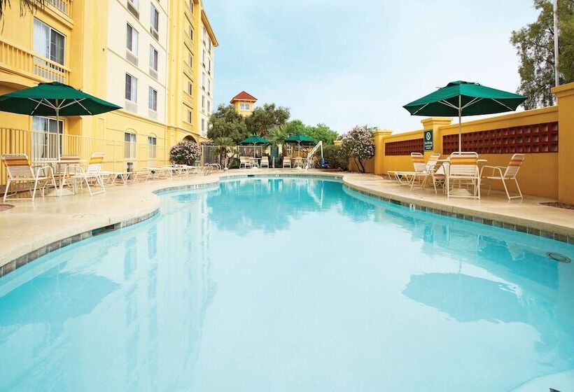 هتل La Quinta By Wyndham Mesa Superstition Springs