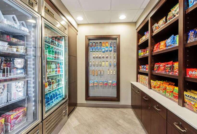 호텔 La Quinta By Wyndham New Orleans Airport