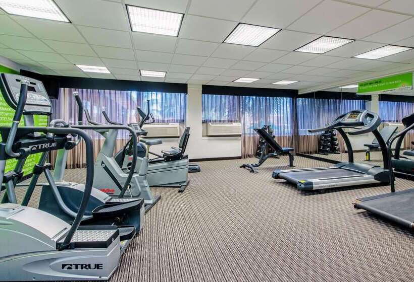 호텔 La Quinta By Wyndham New Orleans Airport