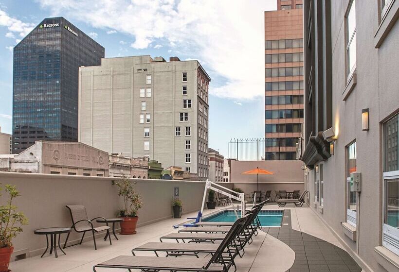 هتل La Quinta By Wyndham New Orleans Downtown