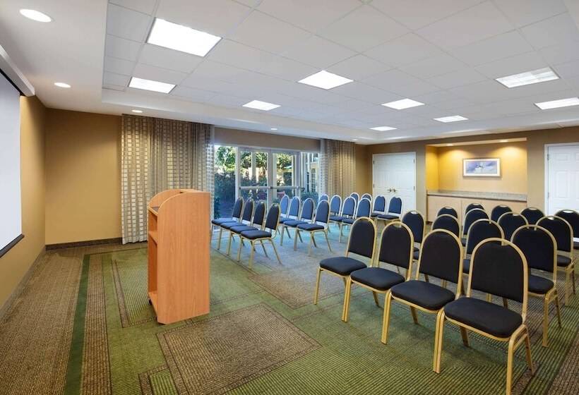 فندق La Quinta Inn & Suites By Wyndham Ocala