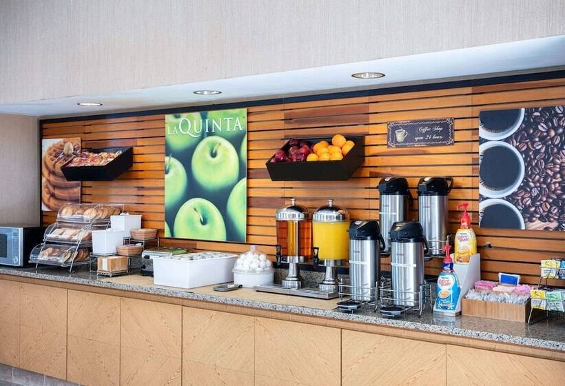 فندق La Quinta Inn & Suites By Wyndham Ocala