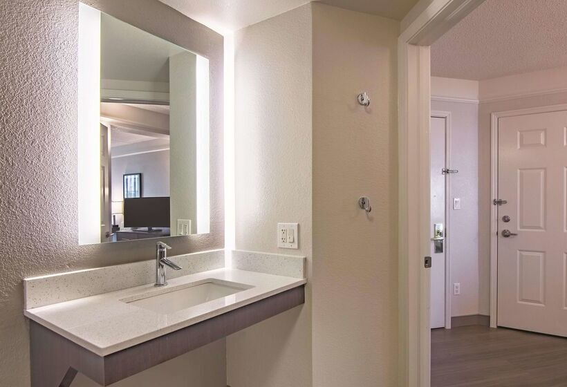 בית מלון כפרי La Quinta By Wyndham Oklahoma City Norman