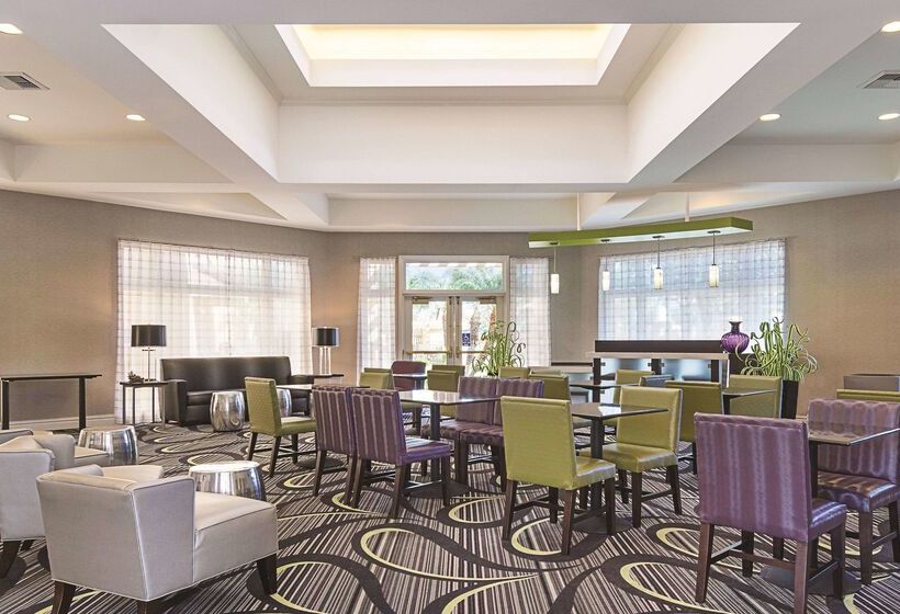 فندق La Quinta Inn & Suites By Wyndham Ontario Airport