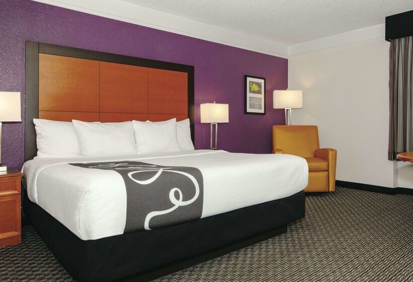 فندق La Quinta Inn & Suites By Wyndham Ontario Airport