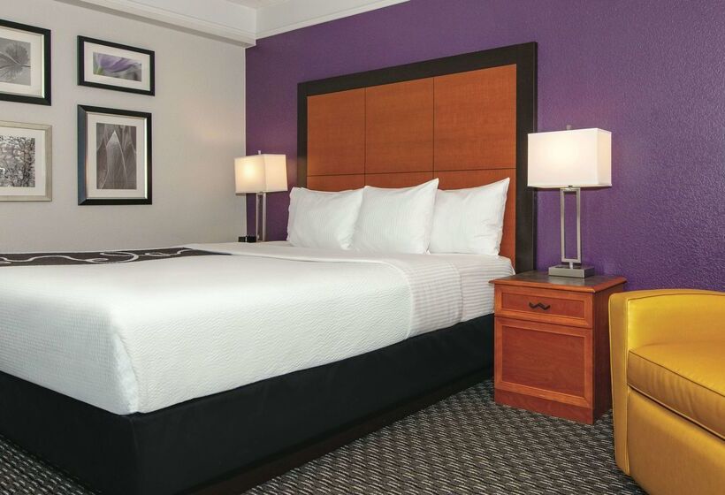 فندق La Quinta Inn & Suites By Wyndham Ontario Airport
