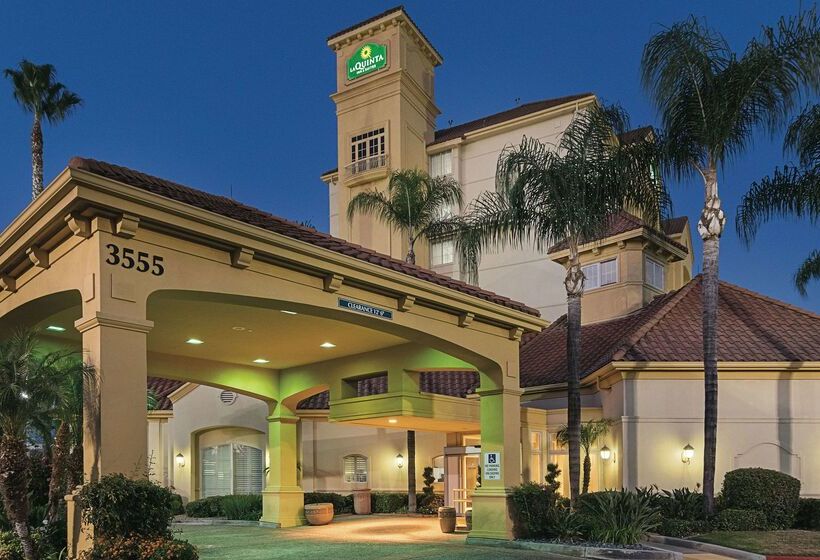 فندق La Quinta Inn & Suites By Wyndham Ontario Airport