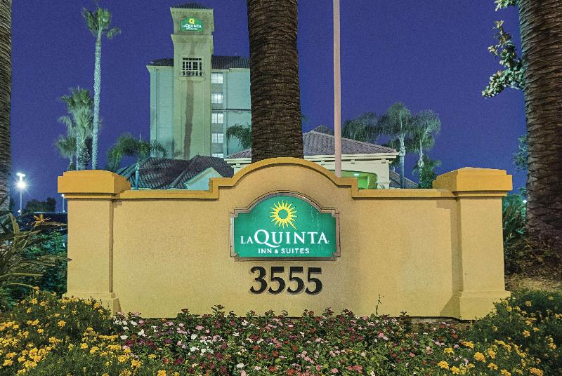 فندق La Quinta Inn & Suites By Wyndham Ontario Airport