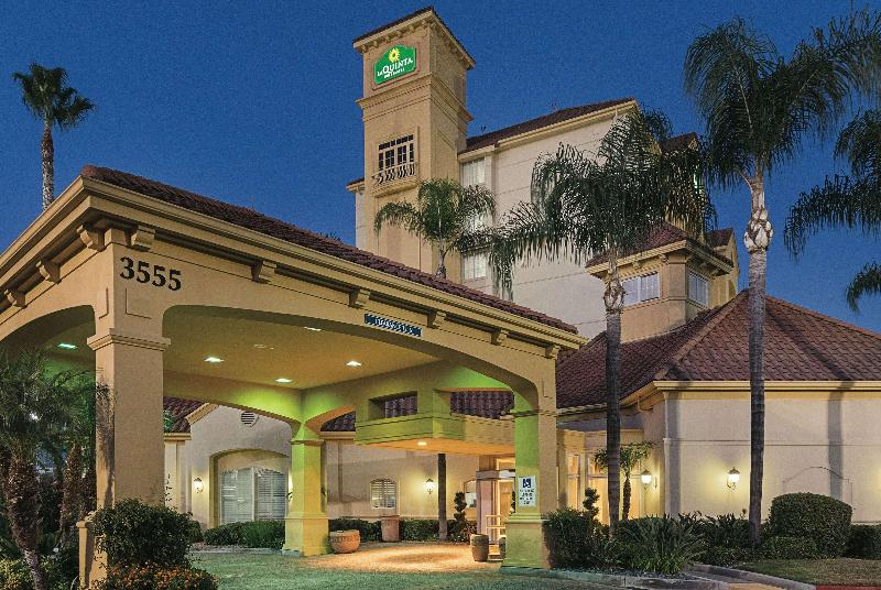 فندق La Quinta Inn & Suites By Wyndham Ontario Airport