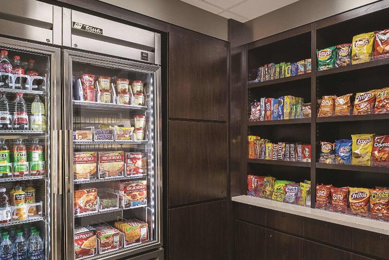 فندق La Quinta Inn & Suites By Wyndham Ontario Airport