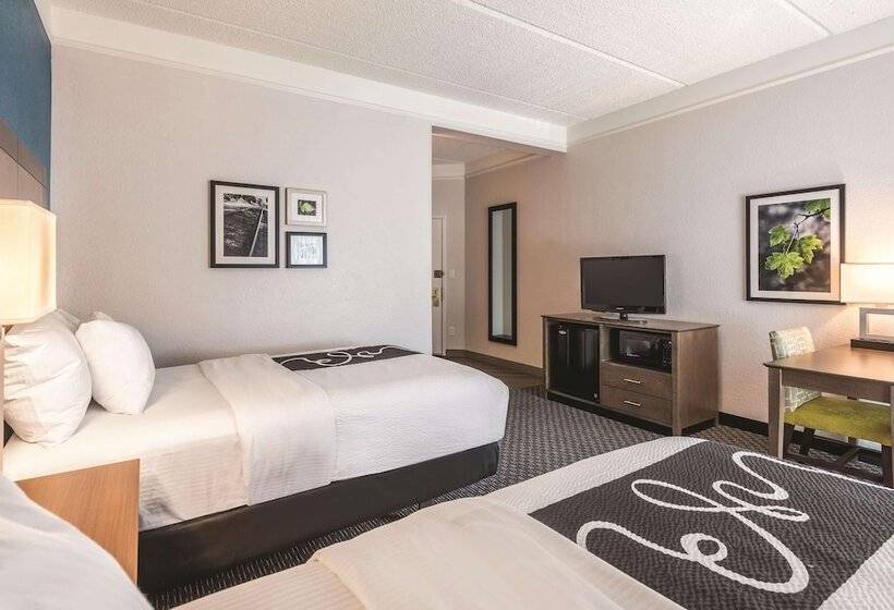 בית מלון כפרי La Quinta By Wyndham Orlando Lake Mary