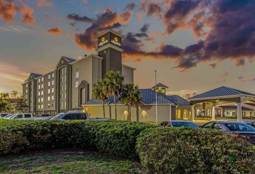 فندق La Quinta Inn & Suites By Wyndham Panama City