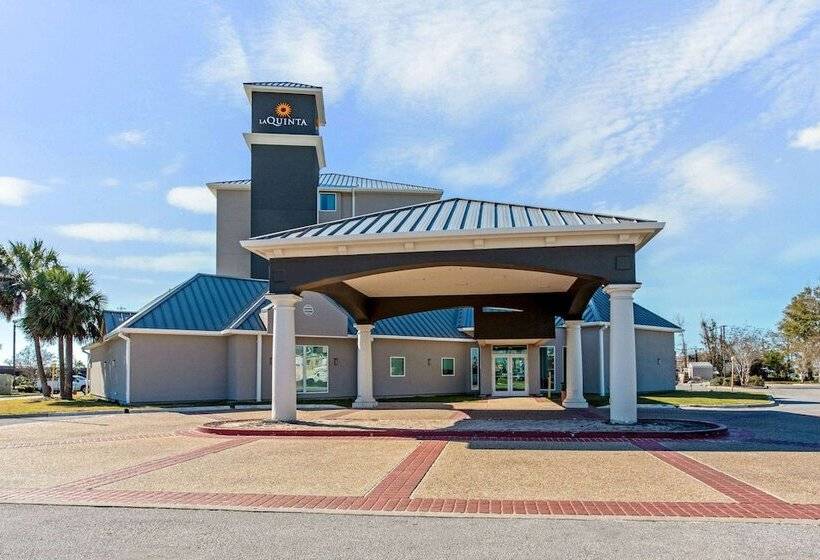 בית מלון כפרי La Quinta Inn & Suites By Wyndham Panama City