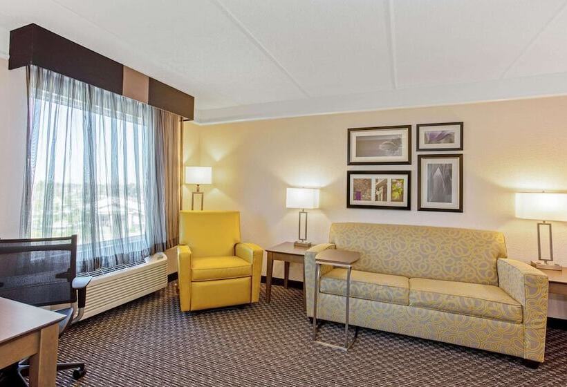 فندق La Quinta Inn & Suites By Wyndham Panama City