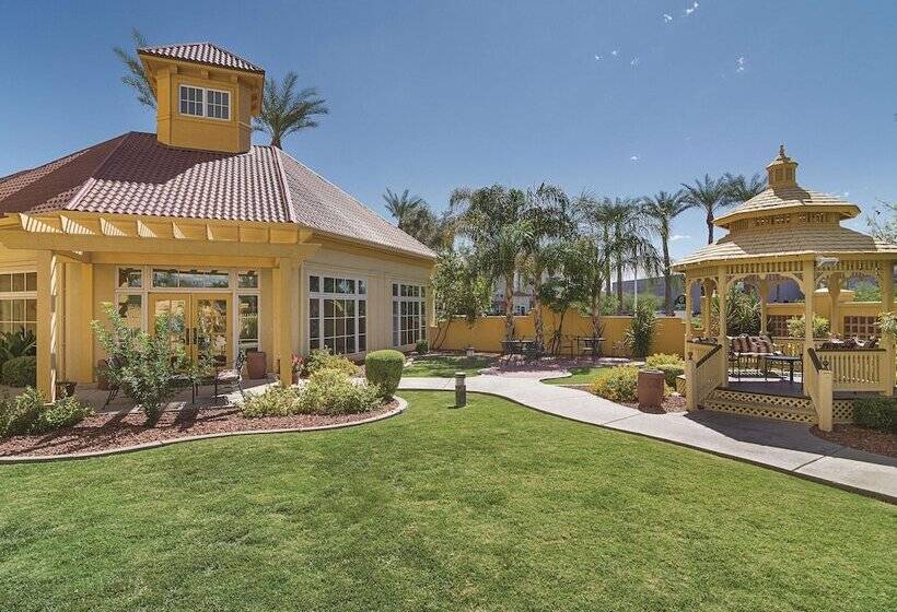 هتل La Quinta By Wyndham Phoenix Mesa West