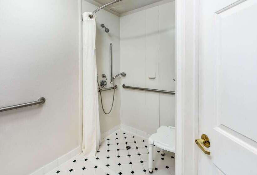 Отель La Quinta By Wyndham Phoenix West Peoria