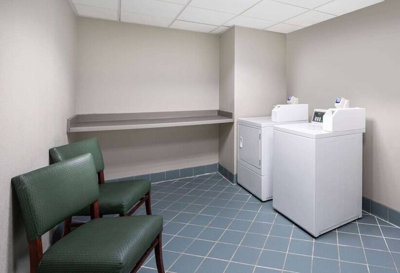 فندق La Quinta By Wyndham Pueblo