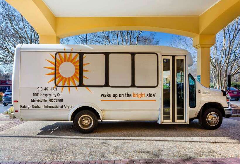 هتل La Quinta By Wyndham Raleigh Durham Intl Ap