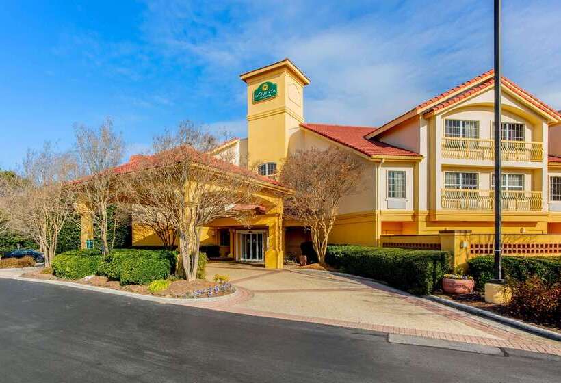 هتل La Quinta By Wyndham Raleigh Durham Intl Ap