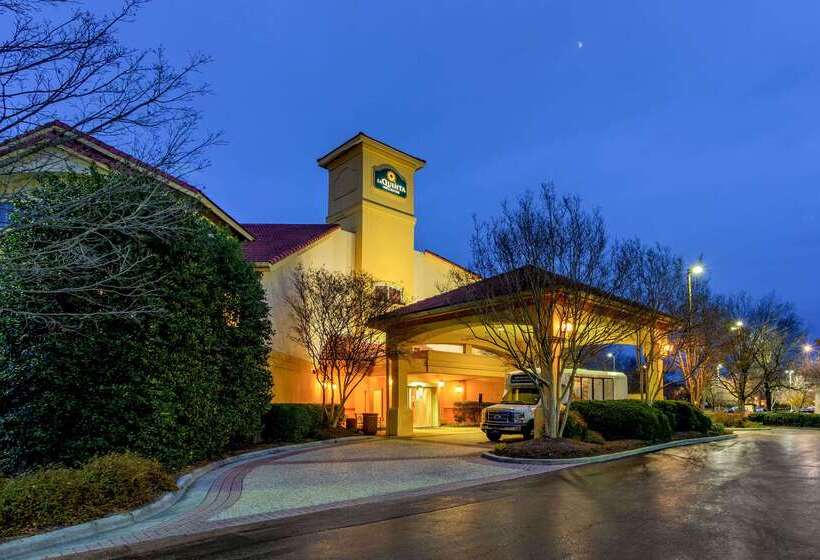 هتل La Quinta By Wyndham Raleigh Durham Intl Ap