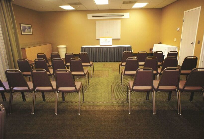 호텔 La Quinta By Wyndham Round Rock North