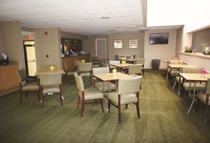 호텔 La Quinta By Wyndham Round Rock North